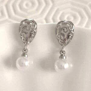 Vintage Style Silver Tone Filigree Pearl Drop Earring Dainty